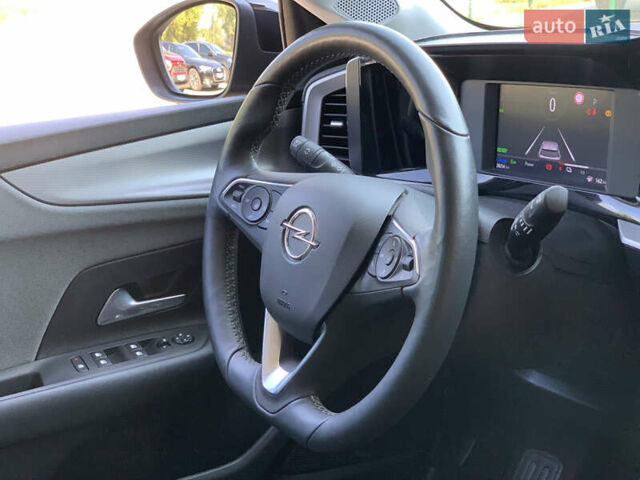 Черный Опель Mokka, объемом двигателя 0 л и пробегом 28 тыс. км за 16855 $, фото 32 на Automoto.ua