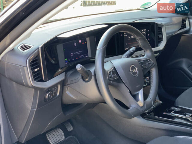 Черный Опель Mokka, объемом двигателя 0 л и пробегом 28 тыс. км за 16855 $, фото 23 на Automoto.ua