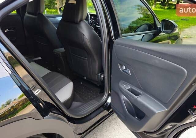 Черный Опель Mokka, объемом двигателя 0 л и пробегом 12 тыс. км за 19200 $, фото 53 на Automoto.ua