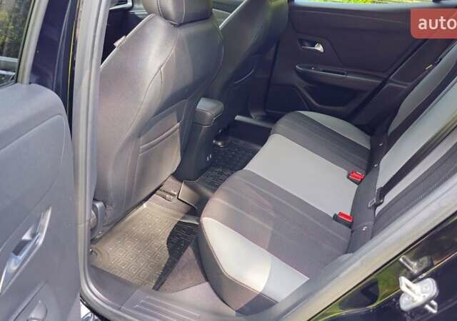 Черный Опель Mokka, объемом двигателя 0 л и пробегом 12 тыс. км за 19200 $, фото 41 на Automoto.ua