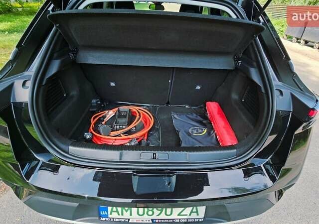 Черный Опель Mokka, объемом двигателя 0 л и пробегом 12 тыс. км за 19200 $, фото 61 на Automoto.ua