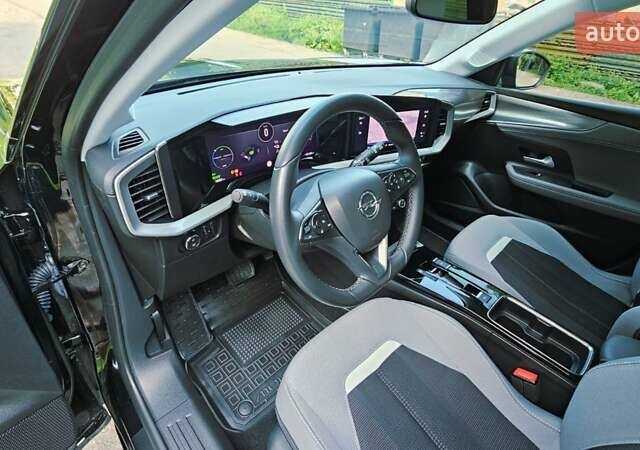 Черный Опель Mokka, объемом двигателя 0 л и пробегом 12 тыс. км за 19200 $, фото 50 на Automoto.ua