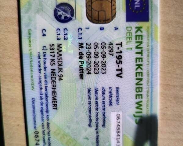 Черный Опель Mokka, объемом двигателя 0 л и пробегом 12 тыс. км за 19200 $, фото 3 на Automoto.ua