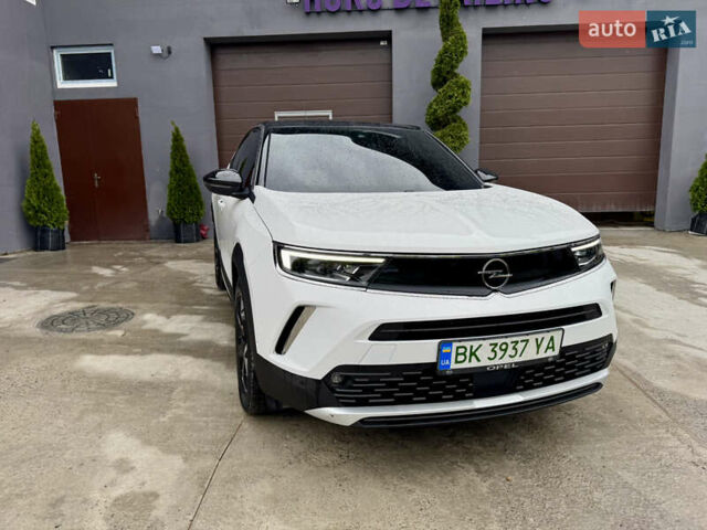 Білий Опель Mokka-e, об'ємом двигуна 0 л та пробігом 75 тис. км за 16500 $, фото 12 на Automoto.ua