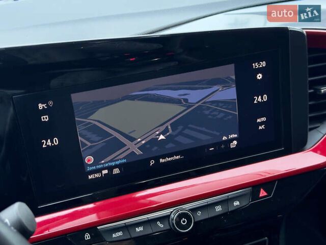 Белый Опель Mokka-e, объемом двигателя 0 л и пробегом 85 тыс. км за 15900 $, фото 27 на Automoto.ua