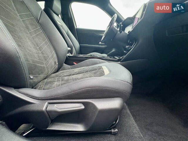 Білий Опель Mokka-e, об'ємом двигуна 0 л та пробігом 76 тис. км за 17600 $, фото 28 на Automoto.ua