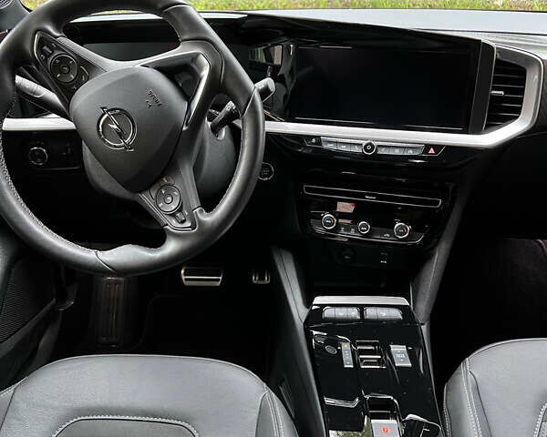 Опель Mokka-e 2021 у Івано-Франківську на Automoto.ua Білий Опель Mokka-e, об'ємом двигуна 0 л та пробігом 21 тис. км за 19800 $, фото 14 на Automoto.ua