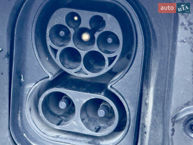 Белый Опель Mokka-e, объемом двигателя 0 л и пробегом 85 тыс. км за 15900 $, фото 34 на Automoto.ua