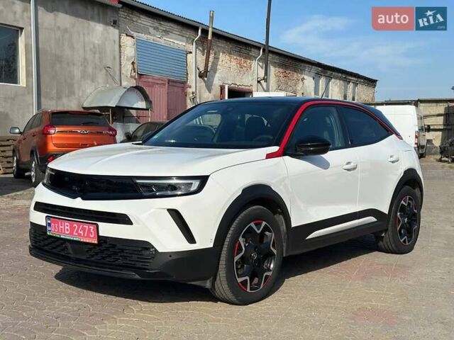 Белый Опель Mokka-e, объемом двигателя 0 л и пробегом 35 тыс. км за 17000 $, фото 3 на Automoto.ua
