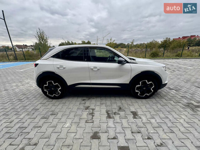 Білий Опель Mokka-e, об'ємом двигуна 0 л та пробігом 76 тис. км за 17600 $, фото 3 на Automoto.ua