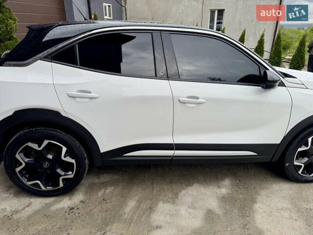 Білий Опель Mokka-e, об'ємом двигуна 0 л та пробігом 75 тис. км за 16500 $, фото 9 на Automoto.ua