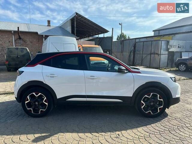 Белый Опель Mokka-e, объемом двигателя 0 л и пробегом 35 тыс. км за 17000 $, фото 4 на Automoto.ua