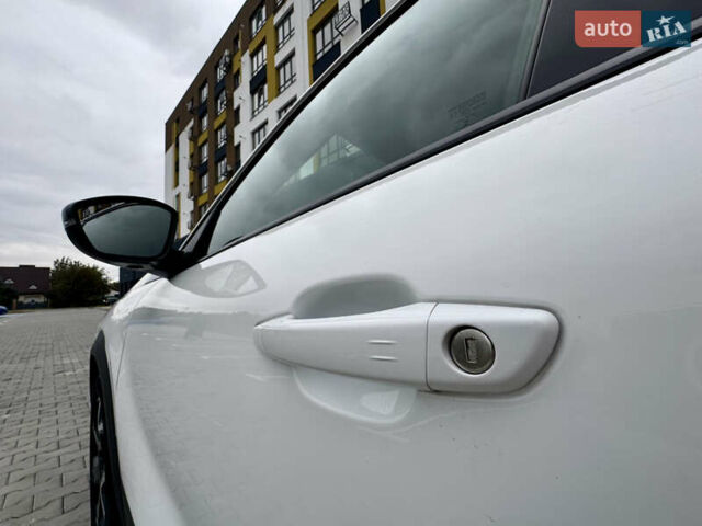 Білий Опель Mokka-e, об'ємом двигуна 0 л та пробігом 76 тис. км за 17600 $, фото 14 на Automoto.ua