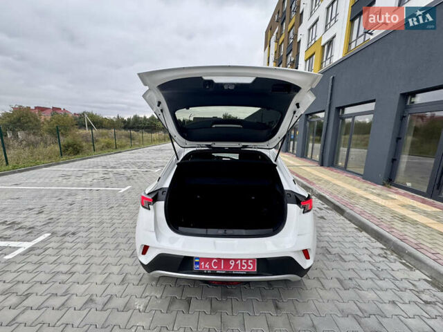 Білий Опель Mokka-e, об'ємом двигуна 0 л та пробігом 76 тис. км за 17600 $, фото 20 на Automoto.ua