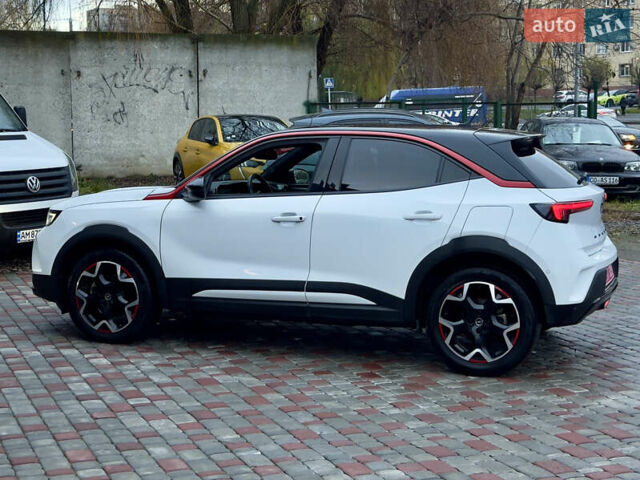 Белый Опель Mokka-e, объемом двигателя 0 л и пробегом 85 тыс. км за 15900 $, фото 48 на Automoto.ua