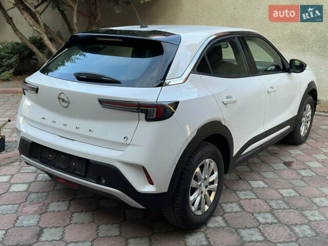 Белый Опель Mokka-e, объемом двигателя 0 л и пробегом 27 тыс. км за 15800 $, фото 14 на Automoto.ua