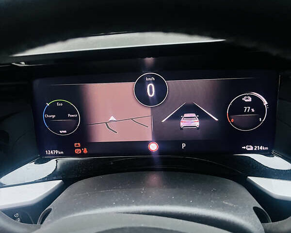 Белый Опель Mokka-e, объемом двигателя 0 л и пробегом 12 тыс. км за 19000 $, фото 3 на Automoto.ua