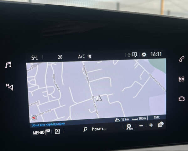 Белый Опель Mokka-e, объемом двигателя 0 л и пробегом 54 тыс. км за 15300 $, фото 30 на Automoto.ua