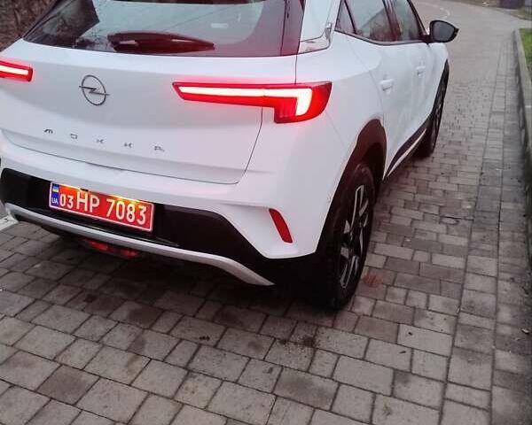 Белый Опель Mokka-e, объемом двигателя 0 л и пробегом 43 тыс. км за 15955 $, фото 9 на Automoto.ua