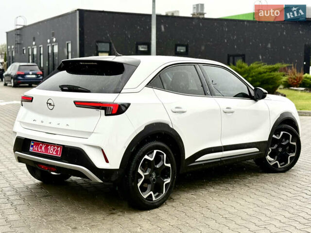 Белый Опель Mokka-e, объемом двигателя 0 л и пробегом 50 тыс. км за 16700 $, фото 16 на Automoto.ua