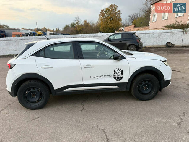 Білий Опель Mokka-e, об'ємом двигуна 0 л та пробігом 17 тис. км за 13600 $, фото 4 на Automoto.ua