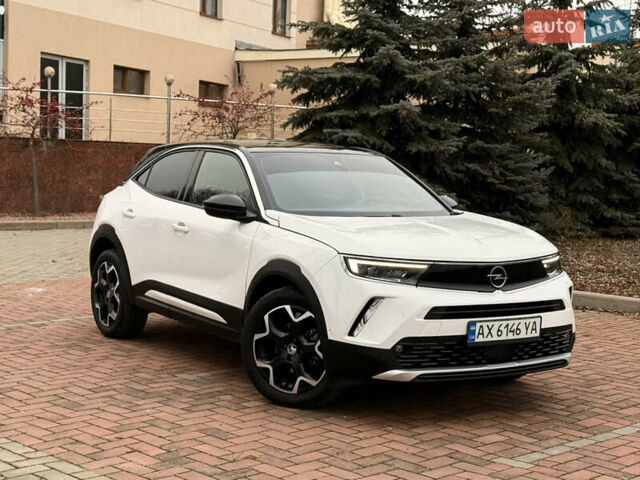 Белый Опель Mokka-e, объемом двигателя 0 л и пробегом 29 тыс. км за 16700 $, фото 17 на Automoto.ua