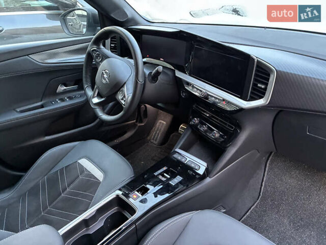 Белый Опель Mokka-e, объемом двигателя 0 л и пробегом 13 тыс. км за 19500 $, фото 14 на Automoto.ua