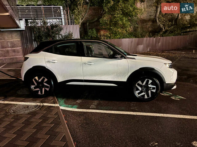Білий Опель Mokka-e, об'ємом двигуна 0 л та пробігом 16 тис. км за 17900 $, фото 2 на Automoto.ua