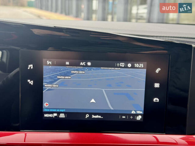 Белый Опель Mokka-e, объемом двигателя 0 л и пробегом 14 тыс. км за 18900 $, фото 29 на Automoto.ua