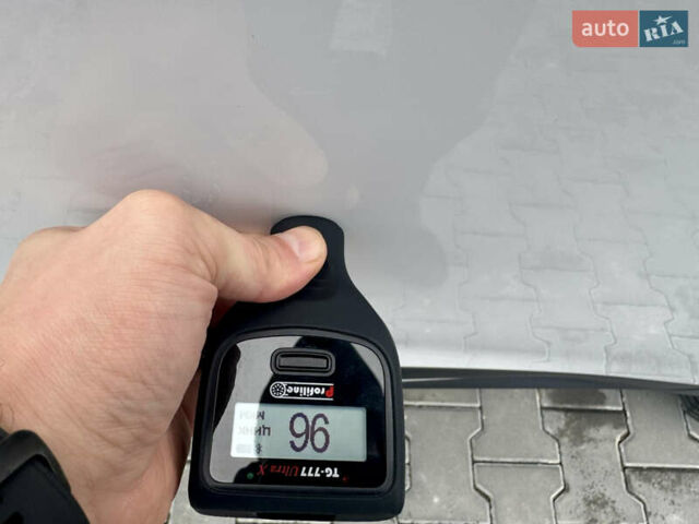 Белый Опель Mokka-e, объемом двигателя 0 л и пробегом 14 тыс. км за 18900 $, фото 77 на Automoto.ua