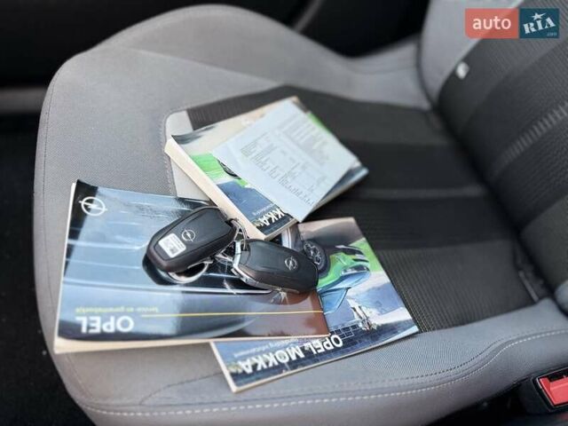 Черный Опель Mokka-e, объемом двигателя 0 л и пробегом 84 тыс. км за 17499 $, фото 36 на Automoto.ua