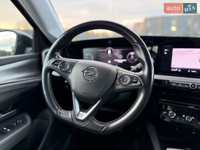 Черный Опель Mokka-e, объемом двигателя 0 л и пробегом 84 тыс. км за 17499 $, фото 34 на Automoto.ua