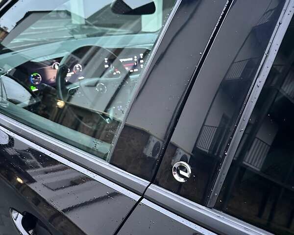 Черный Опель Mokka-e, объемом двигателя 0 л и пробегом 61 тыс. км за 17500 $, фото 8 на Automoto.ua