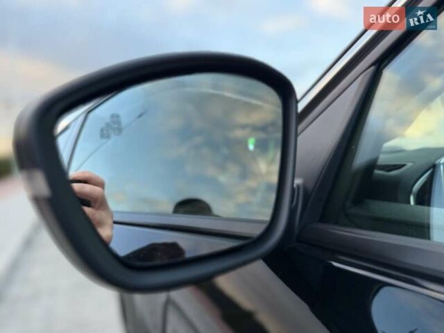 Черный Опель Mokka-e, объемом двигателя 0 л и пробегом 84 тыс. км за 17499 $, фото 35 на Automoto.ua