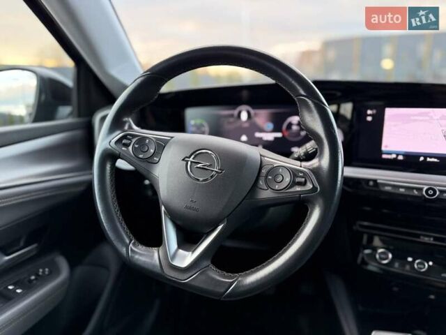 Черный Опель Mokka-e, объемом двигателя 0 л и пробегом 84 тыс. км за 16900 $, фото 44 на Automoto.ua