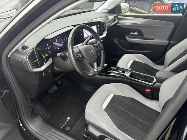 Черный Опель Mokka-e, объемом двигателя 0 л и пробегом 33 тыс. км за 18000 $, фото 9 на Automoto.ua