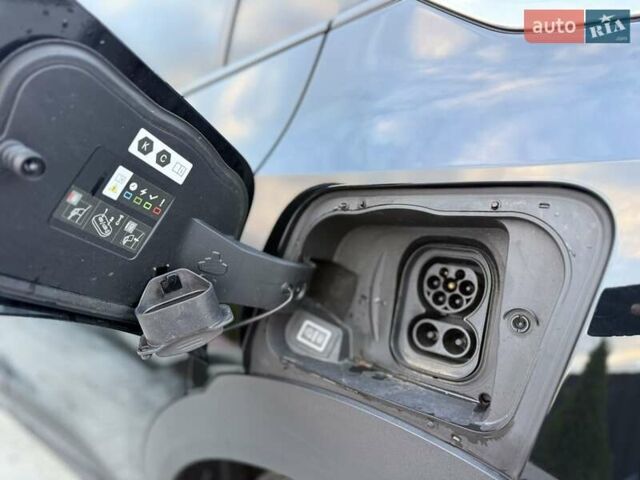 Черный Опель Mokka-e, объемом двигателя 0 л и пробегом 84 тыс. км за 16900 $, фото 40 на Automoto.ua