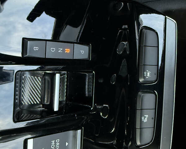 Черный Опель Mokka-e, объемом двигателя 0 л и пробегом 83 тыс. км за 15900 $, фото 44 на Automoto.ua