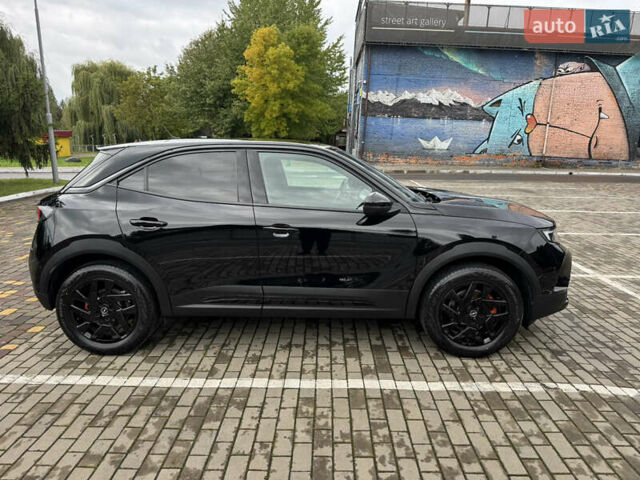 Черный Опель Mokka-e, объемом двигателя 0 л и пробегом 73 тыс. км за 16800 $, фото 3 на Automoto.ua