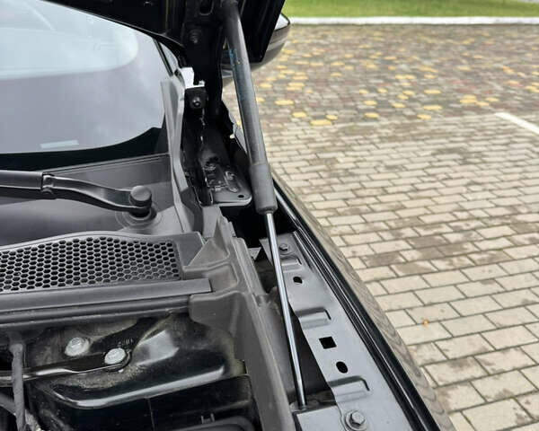 Черный Опель Mokka-e, объемом двигателя 0 л и пробегом 73 тыс. км за 16800 $, фото 43 на Automoto.ua