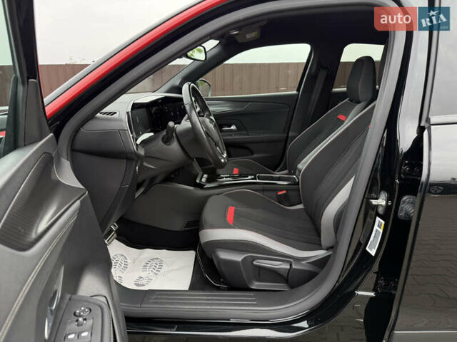 Черный Опель Mokka-e, объемом двигателя 0 л и пробегом 37 тыс. км за 17250 $, фото 21 на Automoto.ua