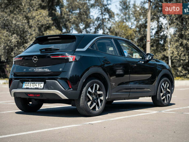 Черный Опель Mokka-e, объемом двигателя 0 л и пробегом 29 тыс. км за 16799 $, фото 6 на Automoto.ua