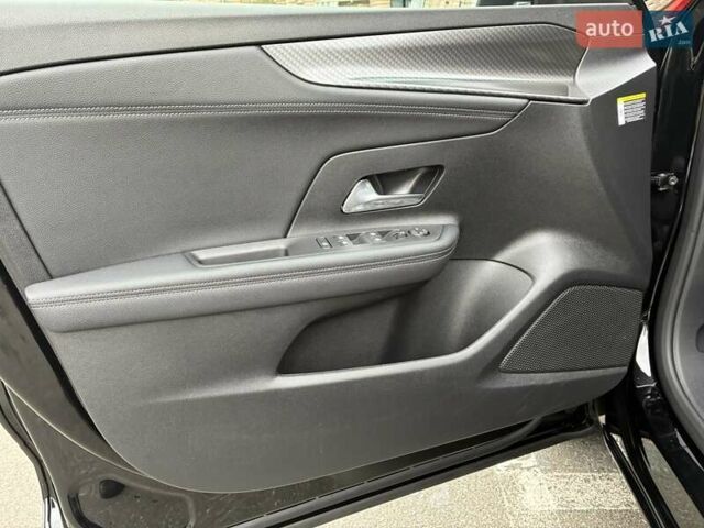 Опель Mokka-e 2023 у Києві на Automoto.ua Чорний Опель Mokka-e, об'ємом двигуна 0 л та пробігом 11 тис. км за 18800 $, фото 54 на Automoto.ua