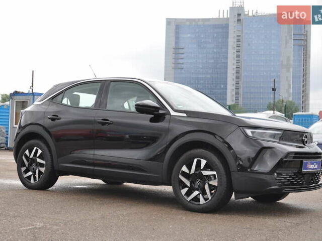 Черный Опель Mokka-e, объемом двигателя 0 л и пробегом 20 тыс. км за 21500 $, фото 4 на Automoto.ua
