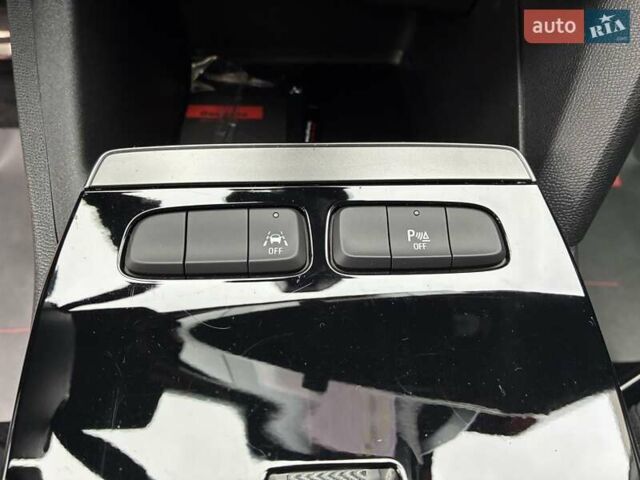 Опель Mokka-e 2023 у Києві на Automoto.ua Чорний Опель Mokka-e, об'ємом двигуна 0 л та пробігом 11 тис. км за 18800 $, фото 61 на Automoto.ua