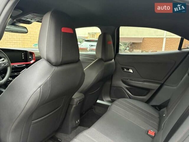 Опель Mokka-e 2023 у Києві на Automoto.ua Чорний Опель Mokka-e, об'ємом двигуна 0 л та пробігом 11 тис. км за 18800 $, фото 46 на Automoto.ua