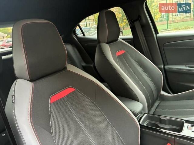 Опель Mokka-e 2023 у Києві на Automoto.ua Чорний Опель Mokka-e, об'ємом двигуна 0 л та пробігом 11 тис. км за 18800 $, фото 51 на Automoto.ua