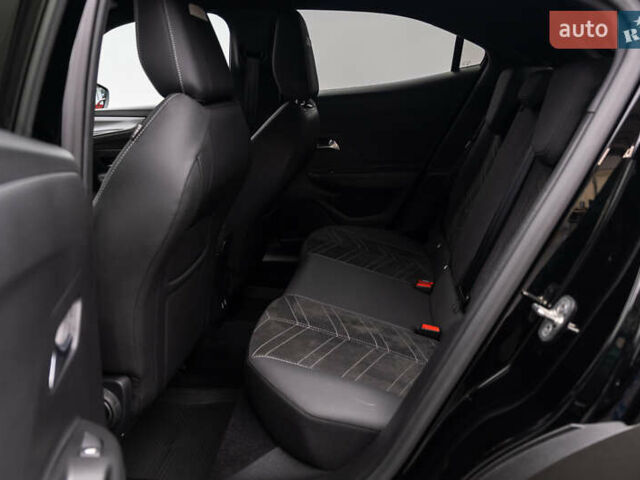 Черный Опель Mokka-e, объемом двигателя 0 л и пробегом 8 тыс. км за 25909 $, фото 9 на Automoto.ua