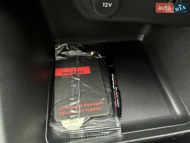 Опель Mokka-e 2023 у Києві на Automoto.ua Чорний Опель Mokka-e, об'ємом двигуна 0 л та пробігом 11 тис. км за 18800 $, фото 66 на Automoto.ua