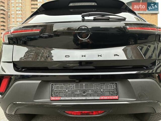 Опель Mokka-e 2023 у Києві на Automoto.ua Чорний Опель Mokka-e, об'ємом двигуна 0 л та пробігом 11 тис. км за 18800 $, фото 17 на Automoto.ua